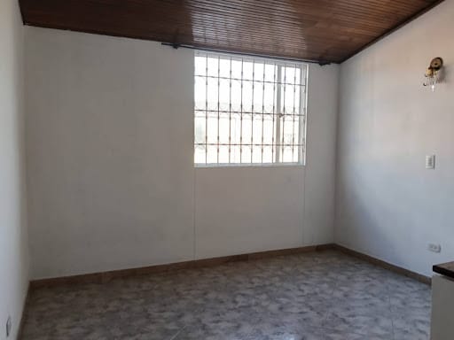 Casa de 4 alcobas en arriendo en Mandalay, Bogotá, 110 m² · foto 8 de 24