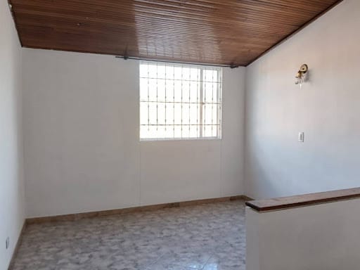Casa de 4 alcobas en arriendo en Mandalay, Bogotá, 110 m² · foto 14 de 24