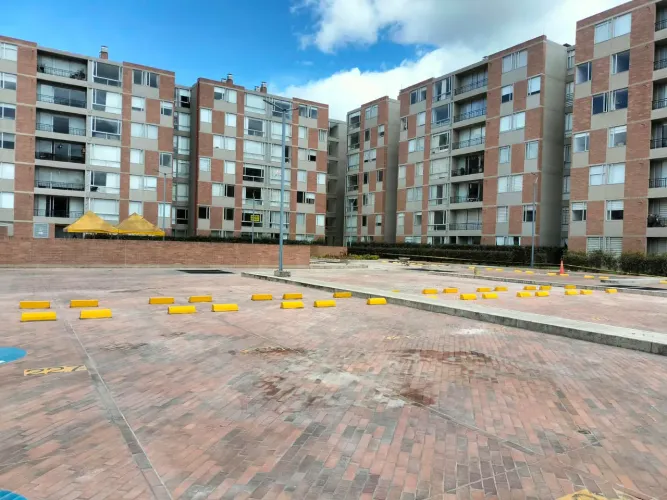 Apartamento de 3 alcobas en venta en Santa Lucia, Chía, 74 m² · foto 23 de 24