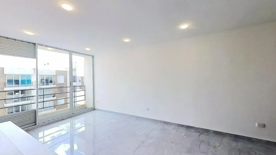 Apartamento de 2 alcobas en venta en Chuntame, Cajicá, 53 m² · foto 2 de 18