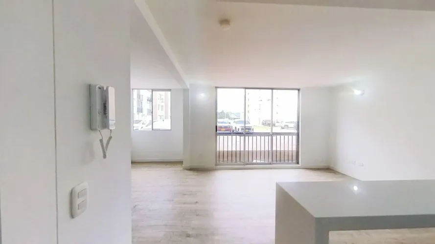 Apartamento de 2 alcobas en venta en Chuntame, Cajicá, 57 m² · foto 2 de 24