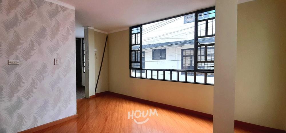 Casa de 4 alcobas en venta en Engativá, Bogotá, 70 m² · foto 10 de 24