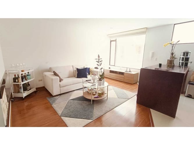 Apartamento de 1 alcoba en arriendo en Santa Paula, Bogotá, 68 m² · foto 1 de 12