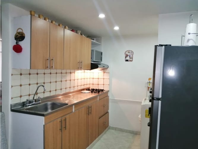 Apartamento de 2 alcobas en venta en Calasanz, Medellín, 38 m² · foto 3 de 21