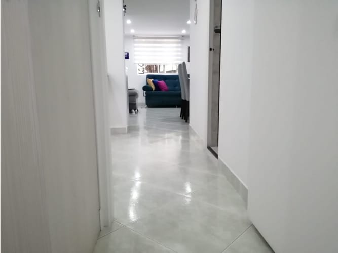 Apartamento de 2 alcobas en venta en Calasanz, Medellín, 38 m² · foto 5 de 21