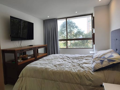 Apartamento de 2 alcobas en arriendo en Loma Del Esmeraldal, Envigado, 80 m² · foto 5 de 18