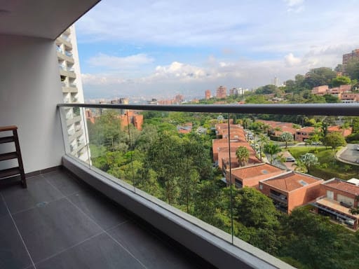 Apartamento de 2 alcobas en arriendo en Loma Del Esmeraldal, Envigado, 80 m² · foto 17 de 18