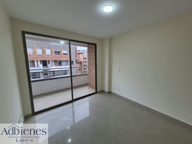 Apartamento de 3 alcobas en arriendo en Lorena, Medellín, 100 m² · foto 9 de 20