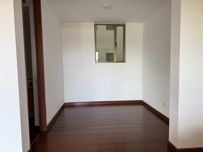 Apartamento de 3 alcobas en arriendo en Lagos De Cordoba, Bogotá, 134 m² · foto 8 de 19
