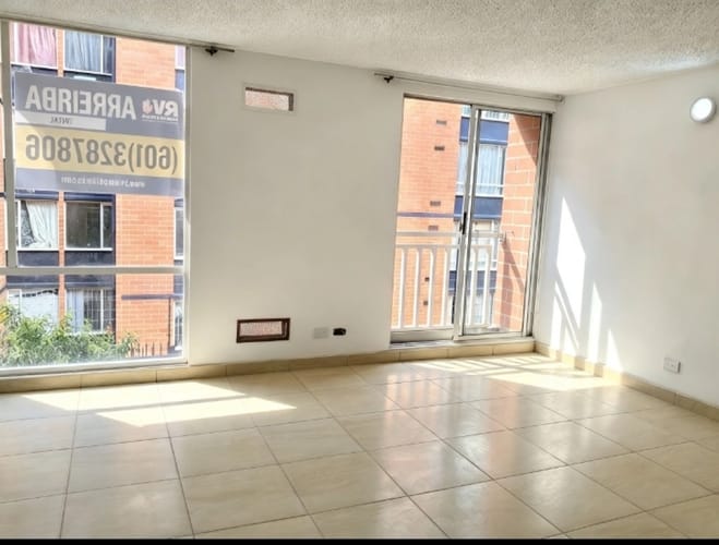 Apartamento de 3 alcobas en arriendo en Villa Italia, Soacha, 65 m² · foto 14 de 15