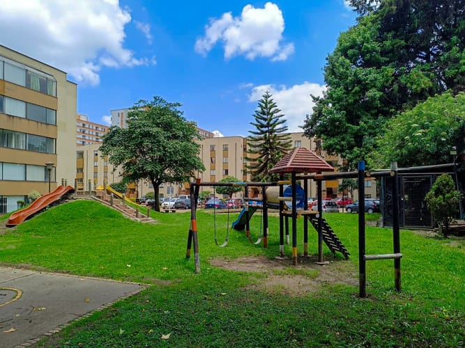 Apartamento de 3 alcobas en venta en San Cipriano, Bogotá, 58 m² · foto 15 de 16