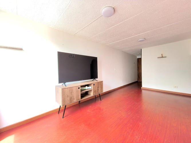 Apartamento de 2 alcobas en venta en Pinar De Suba, Bogotá, 53 m² · foto 6 de 18