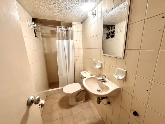 Apartamento de 3 alcobas en venta en Bochica, Bogotá, 52 m² · foto 3 de 10