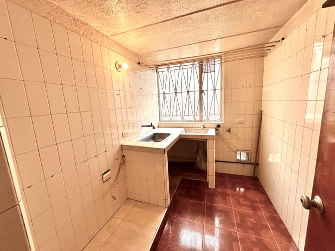 Apartamento de 3 alcobas en venta en Bochica, Bogotá, 52 m² · foto 4 de 10