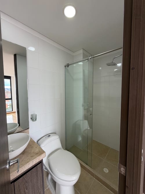 Apartamento de 3 alcobas en venta en Cedritos, Bogotá, 86 m² · foto 18 de 24