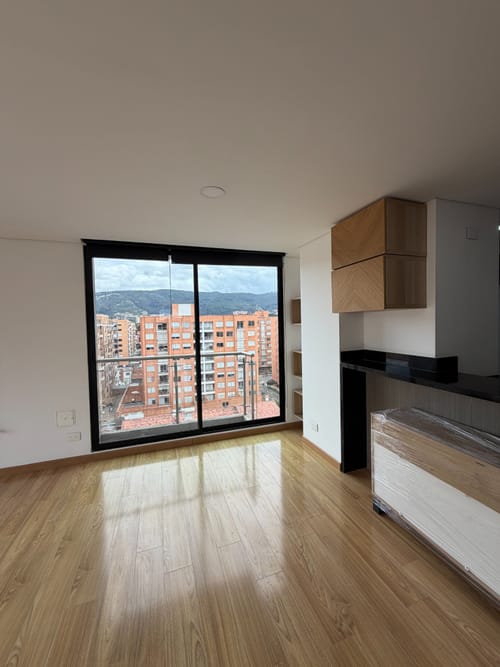 Apartamento de 3 alcobas en venta en Cedritos, Bogotá, 86 m² · foto 16 de 24