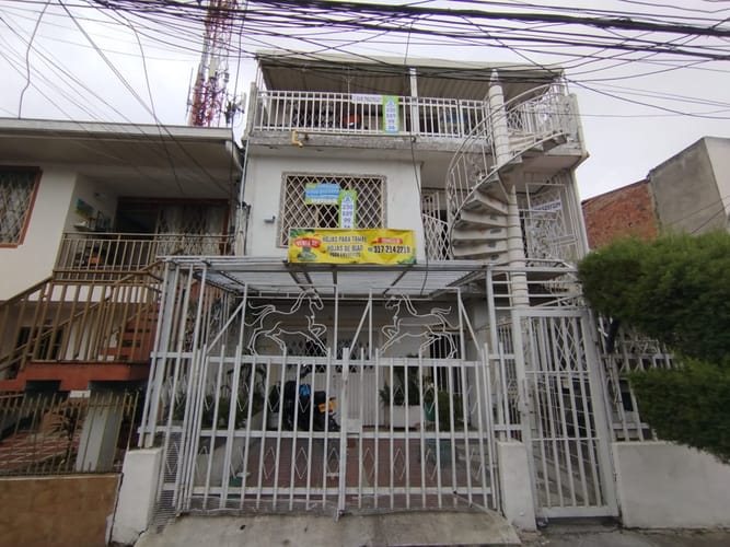 Apartamento de 5 alcobas en arriendo en El Jardin, Cali, 70 m² · foto 1 de 24