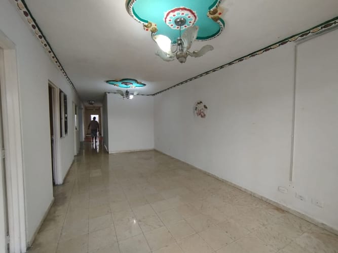 Apartamento de 5 alcobas en arriendo en El Jardin, Cali, 70 m² · foto 5 de 24