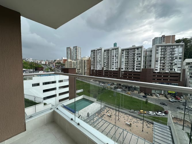 Apartamento de 2 alcobas en arriendo en Baja Suiza, Manizales, 77 m² · foto 6 de 24