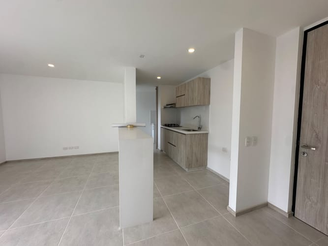 Apartamento de 2 alcobas en arriendo en Baja Suiza, Manizales, 77 m² · foto 9 de 24