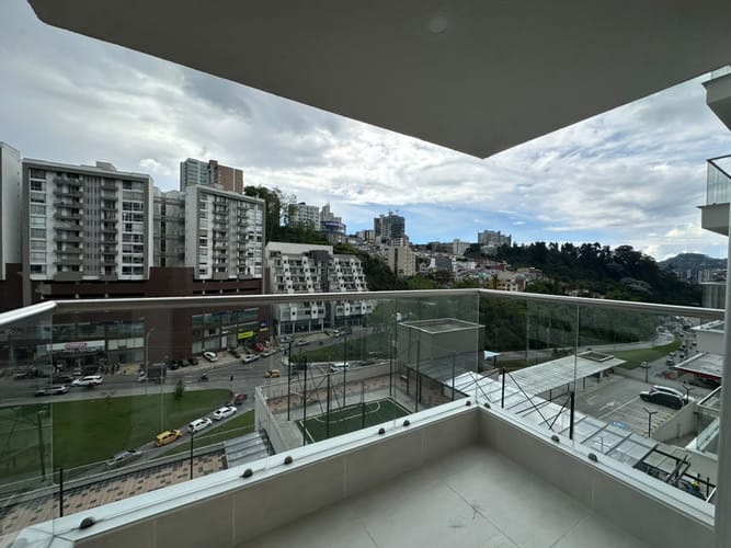 Apartamento de 2 alcobas en arriendo en Baja Suiza, Manizales, 77 m² · foto 13 de 24