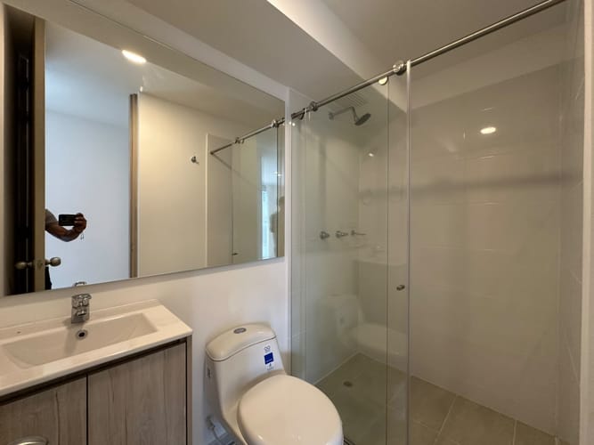 Apartamento de 2 alcobas en arriendo en Baja Suiza, Manizales, 77 m² · foto 24 de 24
