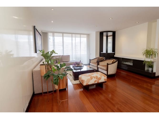 Apartamento de 3 alcobas en venta en Lisboa Usaquén, Bogotá, 154 m² · foto 4 de 19