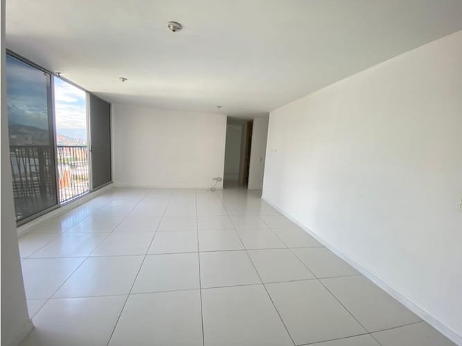 Apartamento de 2 alcobas en arriendo en Asdesillas, Sabaneta, 85 m² · foto 7 de 24