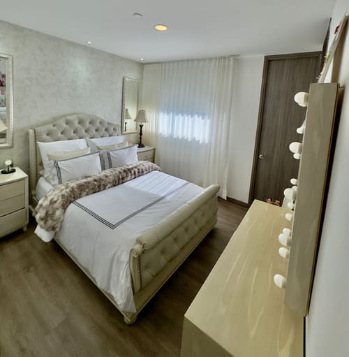 Apartamento de 4 alcobas en venta en El Poblado, Medellín, 215 m² · foto 19 de 22
