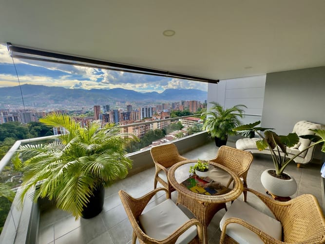 Apartamento de 4 alcobas en venta en El Poblado, Medellín, 215 m² · foto 20 de 22