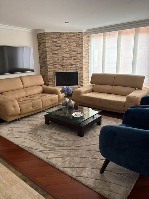 Apartamento de 3 alcobas en venta en Cedritos, Bogotá, 115 m² · foto 2 de 12