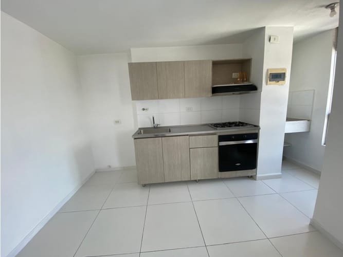 Apartamento de 2 alcobas en arriendo en Playas De Doña Maria, Sabaneta, 85 m² · foto 1 de 24