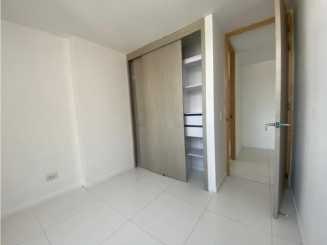 Apartamento de 2 alcobas en arriendo en Playas De Doña Maria, Sabaneta, 85 m² · foto 13 de 24