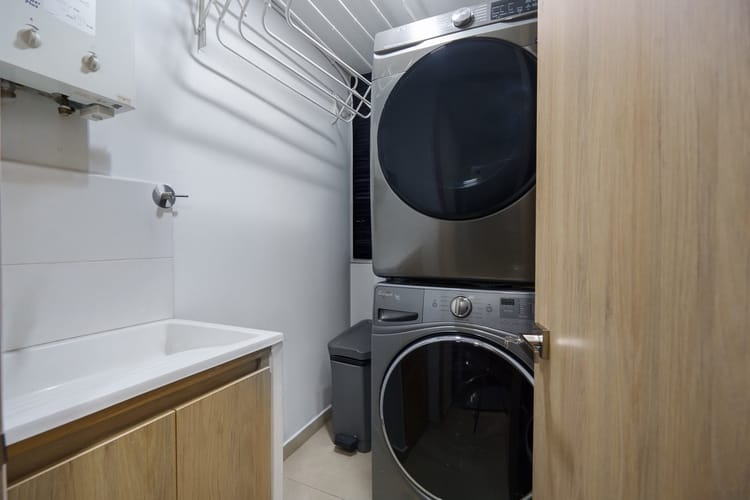 Apartamento de 3 alcobas en venta en Vía Las Palmas, Medellín, 95 m² · foto 17 de 22