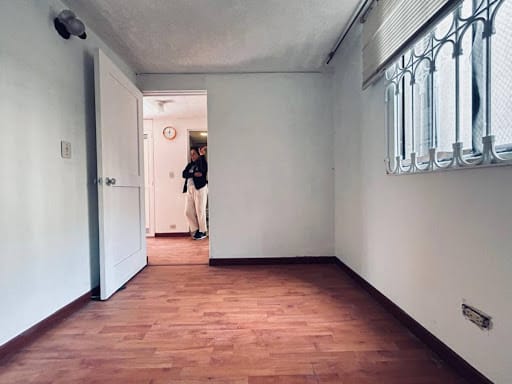 Apartamento de 2 alcobas en venta en San Cipriano, Bogotá, 57 m² · foto 24 de 24