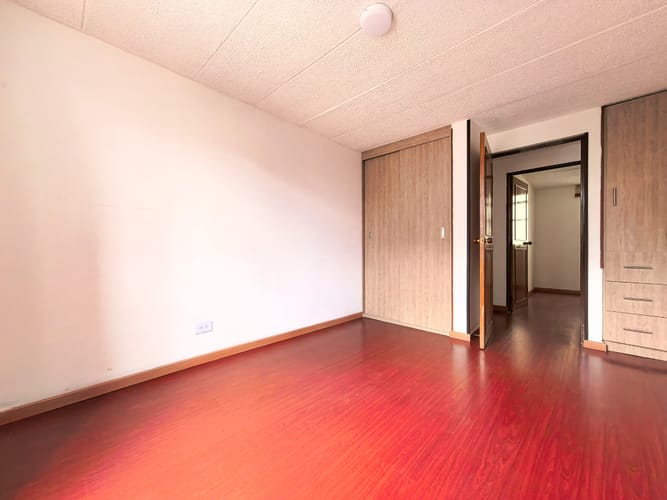 Apartamento de 2 alcobas en venta en Pinar De Suba, Bogotá, 53 m² · foto 14 de 18