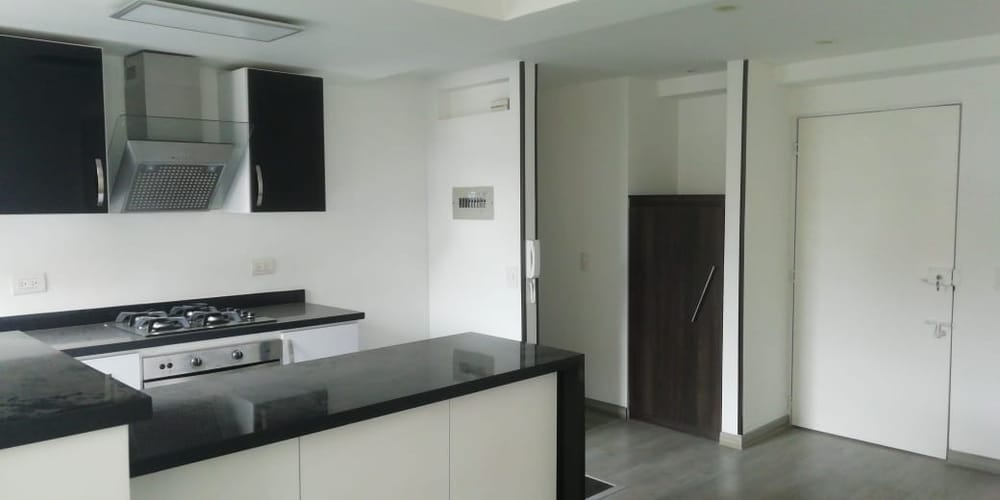 Apartamento de 2 alcobas en venta en Prado Veraniego, Bogotá, 47 m² · foto 2 de 20