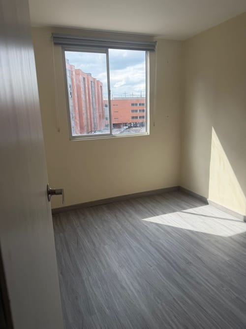 Apartamento de 2 alcobas en arriendo en Hayuelos, Bogotá, 36 m² · foto 11 de 14