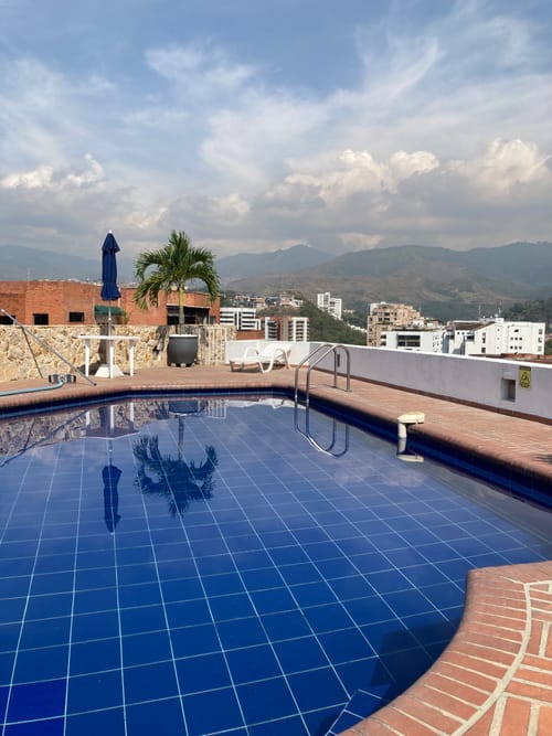 Apartamento de 2 alcobas en arriendo en Normandia, Cali, 89 m² · foto 1 de 10