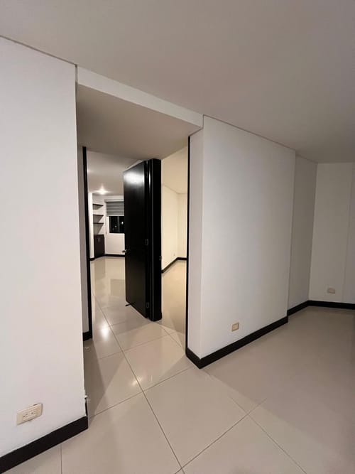 Apartamento de 2 alcobas en arriendo en Normandia, Cali, 89 m² · foto 10 de 10