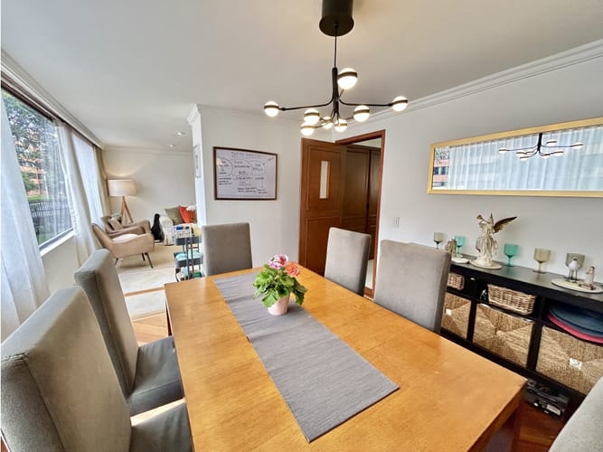 Apartamento de 3 alcobas en venta en Santa Barbara, Bogotá, 135 m² · foto 4 de 21