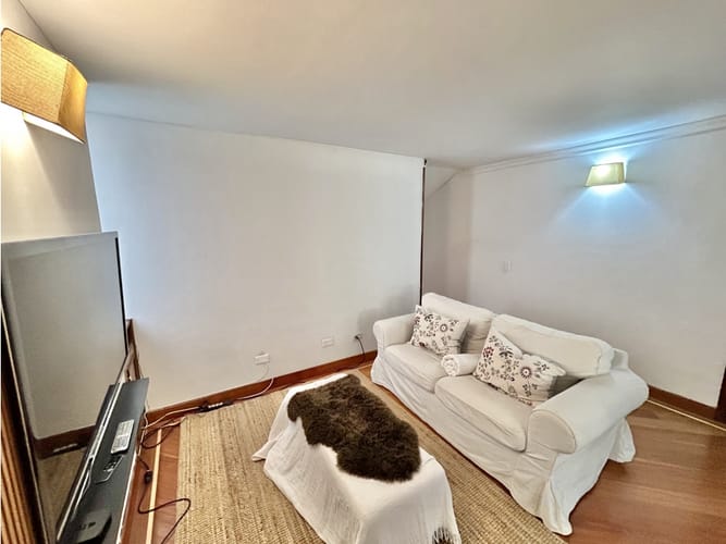 Apartamento de 3 alcobas en venta en Santa Barbara, Bogotá, 135 m² · foto 7 de 21