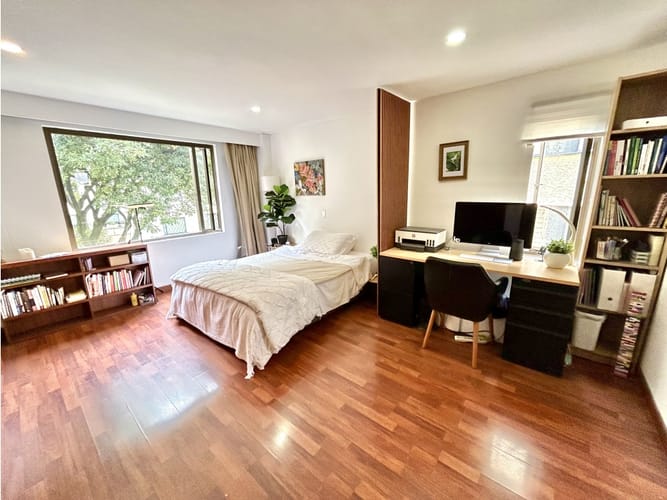 Apartamento de 3 alcobas en venta en Santa Barbara, Bogotá, 135 m² · foto 14 de 21