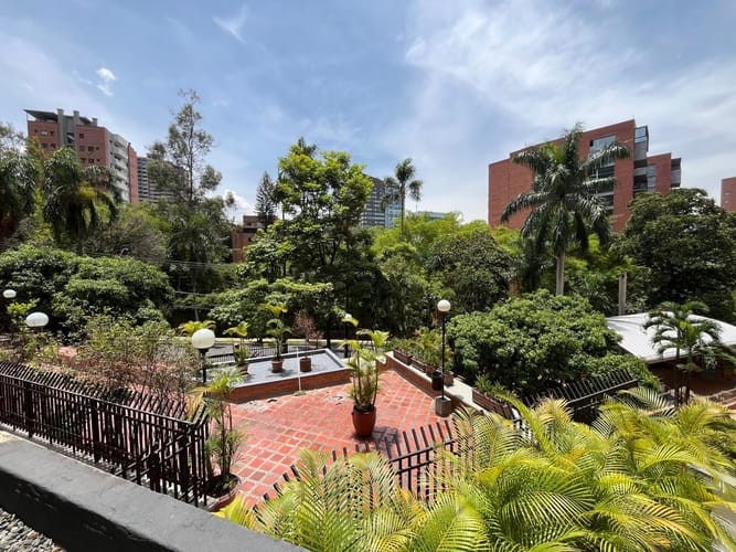 Apartamento de 4 alcobas en venta en Alejandría, Medellín, 137 m² · foto 3 de 21