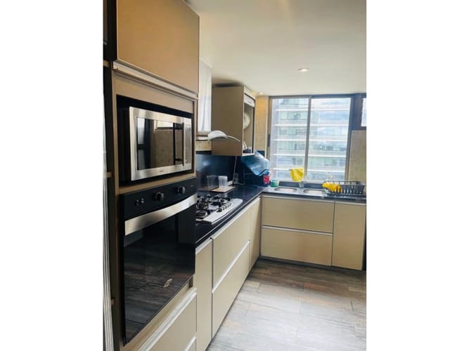 Apartamento de 3 alcobas en venta en Chapinero Alto, Bogotá, 144 m² · foto 5 de 16