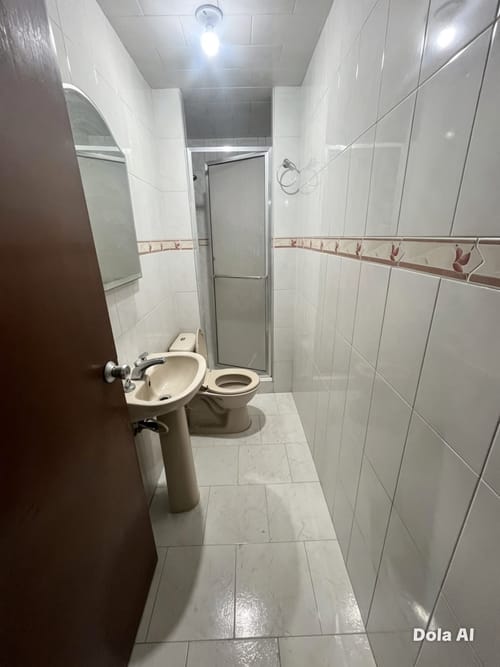 Casa de 5 alcobas en venta en Engativá, Bogotá, 141 m² · foto 3 de 19