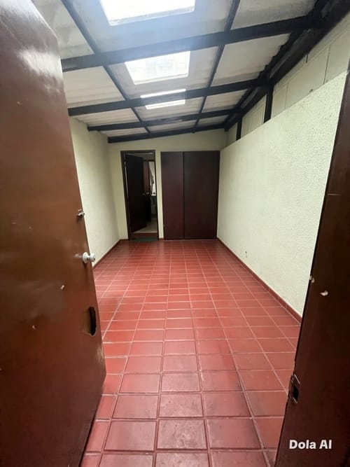 Casa de 5 alcobas en arriendo en Engativá, Bogotá, 141 m² · foto 12 de 19