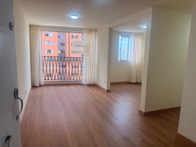 Apartamento de 2 alcobas en arriendo en Fontibon, Bogotá, 46 m² · foto 3 de 24