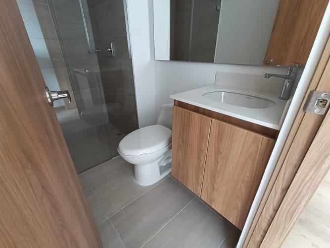 Apartamento de 2 alcobas en arriendo en Rionegro, 73 m² · foto 9 de 15