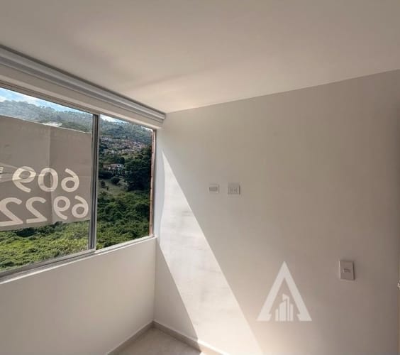 Apartamento de 3 alcobas en arriendo en Calasanz, Medellín, 60 m² · foto 2 de 11